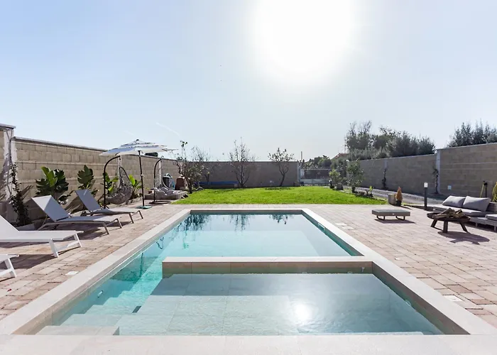 Вилла With Heated Pool Куарту-Сант'Элена