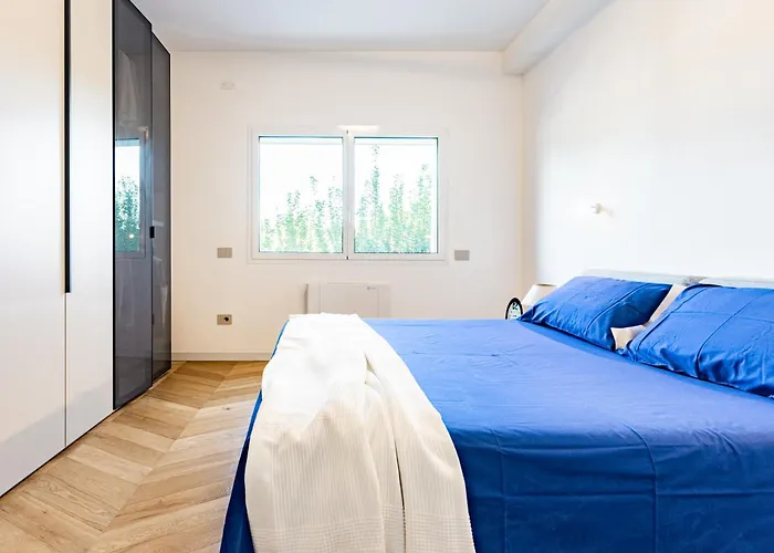 Villa With Heated Pool